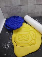 Load image into Gallery viewer, Santa Mug Christmas Cookie Cutter 3D Printed Biscuit Stamp Fondant Icing Decor4
