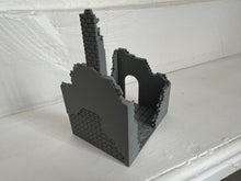 Load image into Gallery viewer, Destroyed 2 Storey Terraced House Ruins Wargaming Building 28mm
