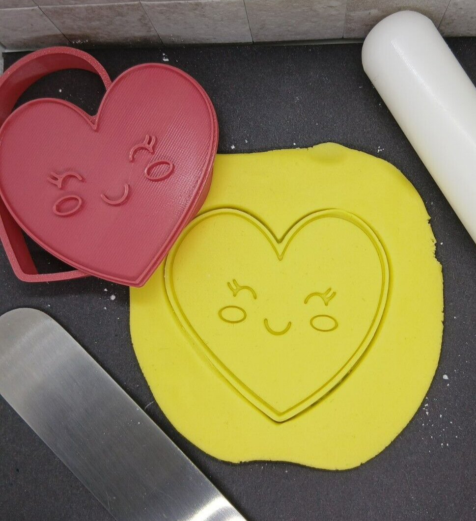 Smiling Face Heart Cookie Cutter 3D Printed Biscuit Stamp Fondant Decoration