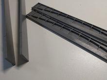 Load image into Gallery viewer, 4 x 190mm Long Bridge Girder Arched Sides Model Railway Track Bridge OO Gauge
