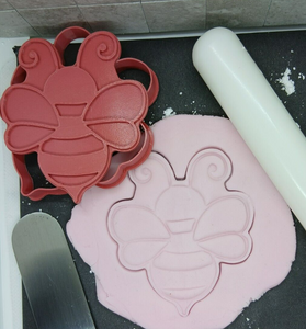 Bee Cookie Cutter 3D Printed Biscuit Stamp Fondant Icing Cake Decoration