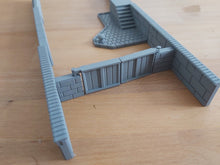 Load image into Gallery viewer, 28mm Dock Walls Dock Gate Sets River Gates Wargaming Moving Gates
