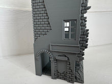 Load image into Gallery viewer, Destroyed 3 Storey Terraced Town House Ruins Wargaming Building 28mm
