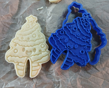 Load image into Gallery viewer, Christmas Tree Mug Hugger Topper Cookie Cutter 3D Printed Biscuit Stamp Fondant1
