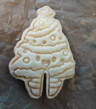 Load image into Gallery viewer, Christmas Tree Mug Hugger Topper Cookie Cutter 3D Printed Biscuit Stamp Fondant3
