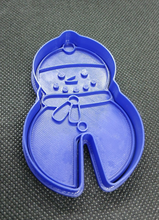 Load image into Gallery viewer, Snowman Mug Hugger Topper Cookie Cutter 3D Printed Biscuit Stamp Fondant4
