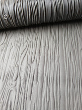 Load image into Gallery viewer, 18
