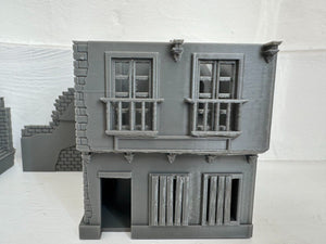 Ruined House with Wooden Barricades - Tabletop Terrain Wargaming Buildings 28mm