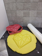 Load image into Gallery viewer, Geometric Heart Cookie Cutter 3D Printed Biscuit Stamp Fondant Icing Cake Love
