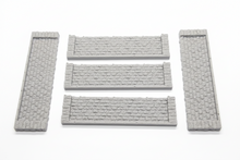 Load image into Gallery viewer, 5 x N Gauge Small Retaining Wall Model Railway Brick Detail
