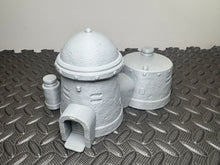 Load image into Gallery viewer, Live Work Module 1 28mm Sci-Fi Desert Building Tabletop Terrain Desertmania

