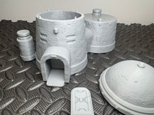 Load image into Gallery viewer, Live Work Module 1 28mm Sci-Fi Desert Building Tabletop Terrain Desertmania
