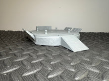 Load image into Gallery viewer, Desert Landing Platform Launch Pad 28mm Sci-Fi Tabletop Terrain Desertmania
