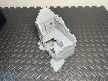 Load image into Gallery viewer, Ruined House Terrain for D&amp;D Fantasy Games Wargaming Scenery 15mm 20mm 28mm
