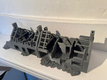 Load image into Gallery viewer, 28mm Ruined Double House Tabletop Terrain Wargaming Buildings Destroyed Street
