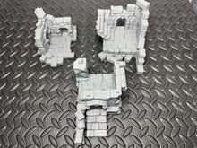 Load image into Gallery viewer, Battle Ruined Terrain Ancient Castle Ruins 28mm Tabletop RPG Wargaming Scenery
