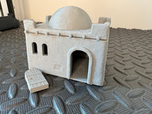 Load image into Gallery viewer, Desert House 3 Outer Rim Tatooine Sci Fi Style Building 28mm Wargaming Terrain 3D Printed
