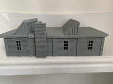 Load image into Gallery viewer, Interlocking Section Factory Warehouse for Modern Warfare Wargaming 28mm
