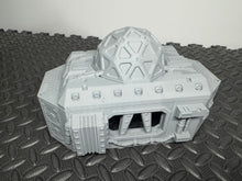 Load image into Gallery viewer, Science and Research Facility 1 Level Sci-Fi Building 28mm 32mm

