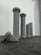 Load image into Gallery viewer, Damaged Stone Columns - Ruined Block Pillars - 28mm Scatter Terrain Scenery
