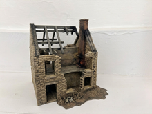 Load image into Gallery viewer, 28mm Ruined House Tabletop Terrain Wargaming WW2 Buildings Destroyed

