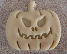 Load image into Gallery viewer, Pumpkin Halloween Jack-o-Lantern 3DPrinted Cookie Cutter Stamp Baking Shape Tool
