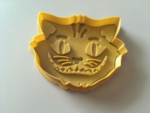 Cheshire Cat Smiling 3D Printed Cookie Cutter Stamp Baking Biscuit Shape Tool