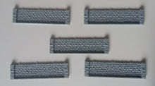 Load image into Gallery viewer, 5 x N Gauge Small Retaining Wall Model Railway Brick Detail
