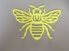 Load image into Gallery viewer, Bee Simple Patterned 3D Printed Wall Hanging Art Decoration Pick Your Colour
