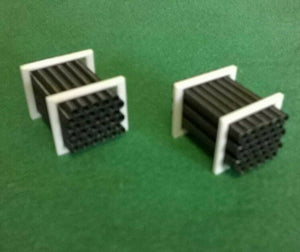 Drainpipes Water Pipes Stack with Frames Lorry Load 00/H0 gauge Model Railway x2
