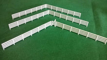 Load image into Gallery viewer, Railway 00/H0 gauge Line Side Fencing Model Scenery Fence Kit 12 Panels +2 Gates
